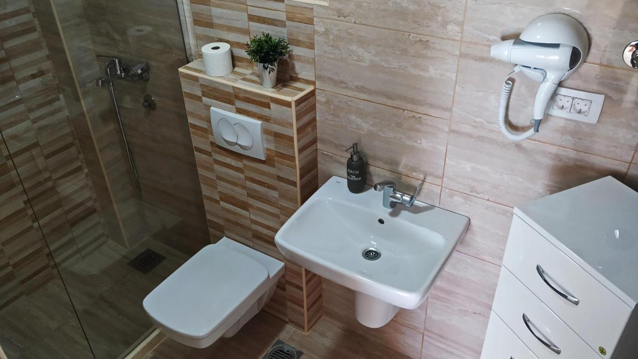 Apartments Abramovic 2 Sutomore Εξωτερικό φωτογραφία
